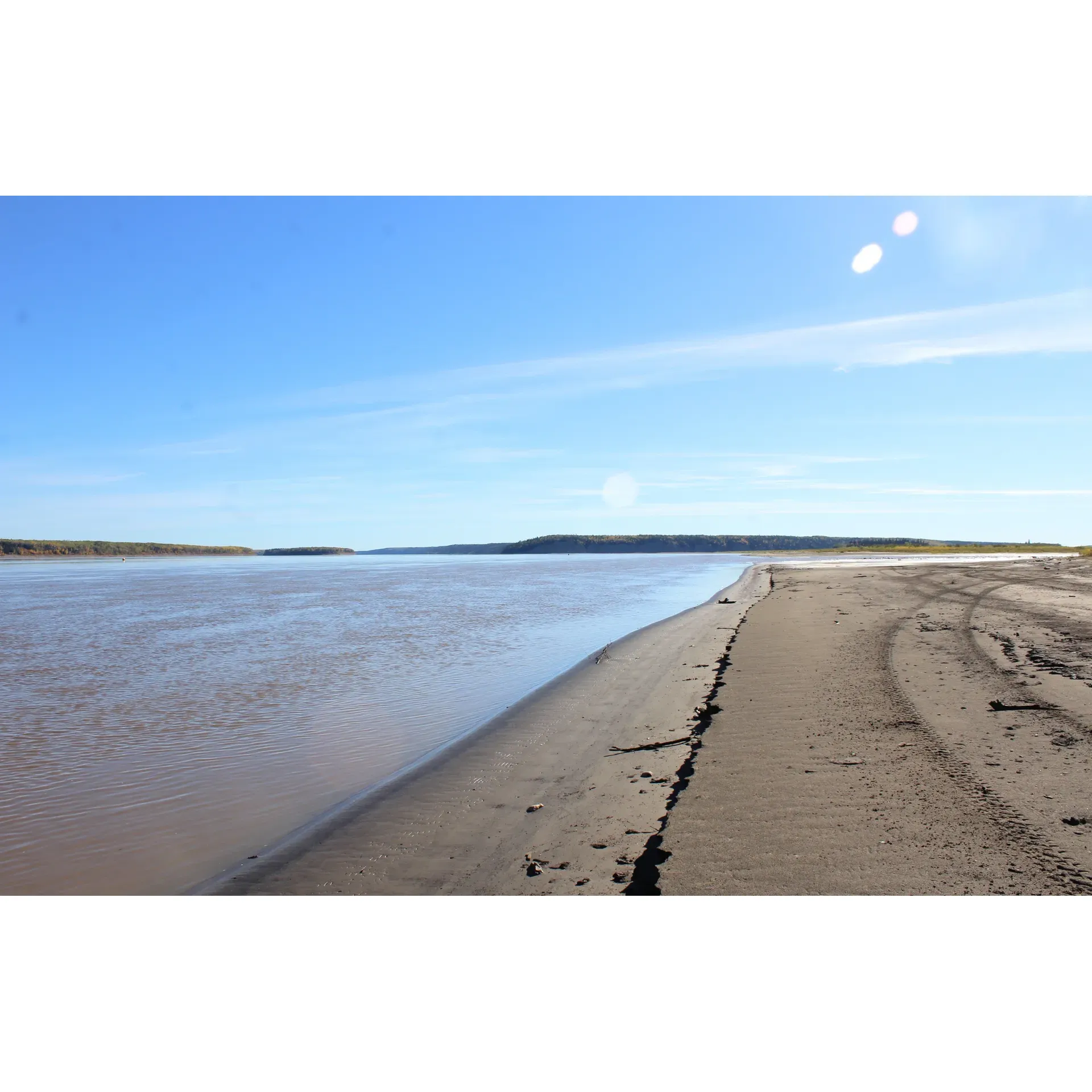 Fort Simpson is a small community located in the Northwest Territories of Canada. It is situated at the confluence of the Mackenzie and Liard Rivers, making it a hub for transportation and commerce in the region. The town is named after Sir George Simpson, who was the governor of the Hudson's Bay Company in the 19th century.

Fort Simpson is known for its stunning natural beauty, with pristine forests, rivers, and mountains surrounding the town. Outdoor enthusiasts flock to the area for activities such as fishing, hiking, and canoeing. The town is also home to a vibrant Indigenous culture, with many residents being of Dene descent. Visitors can learn about the local history and traditions at the Fort Simpson Historic Complex, which includes a replica of the original Hudson's Bay Company trading post.

Overall, Fort Simpson offers a unique blend of natural beauty, cultural heritage, and outdoor recreation opportunities for visitors to explore and enjoy. Description by ChatGPT.