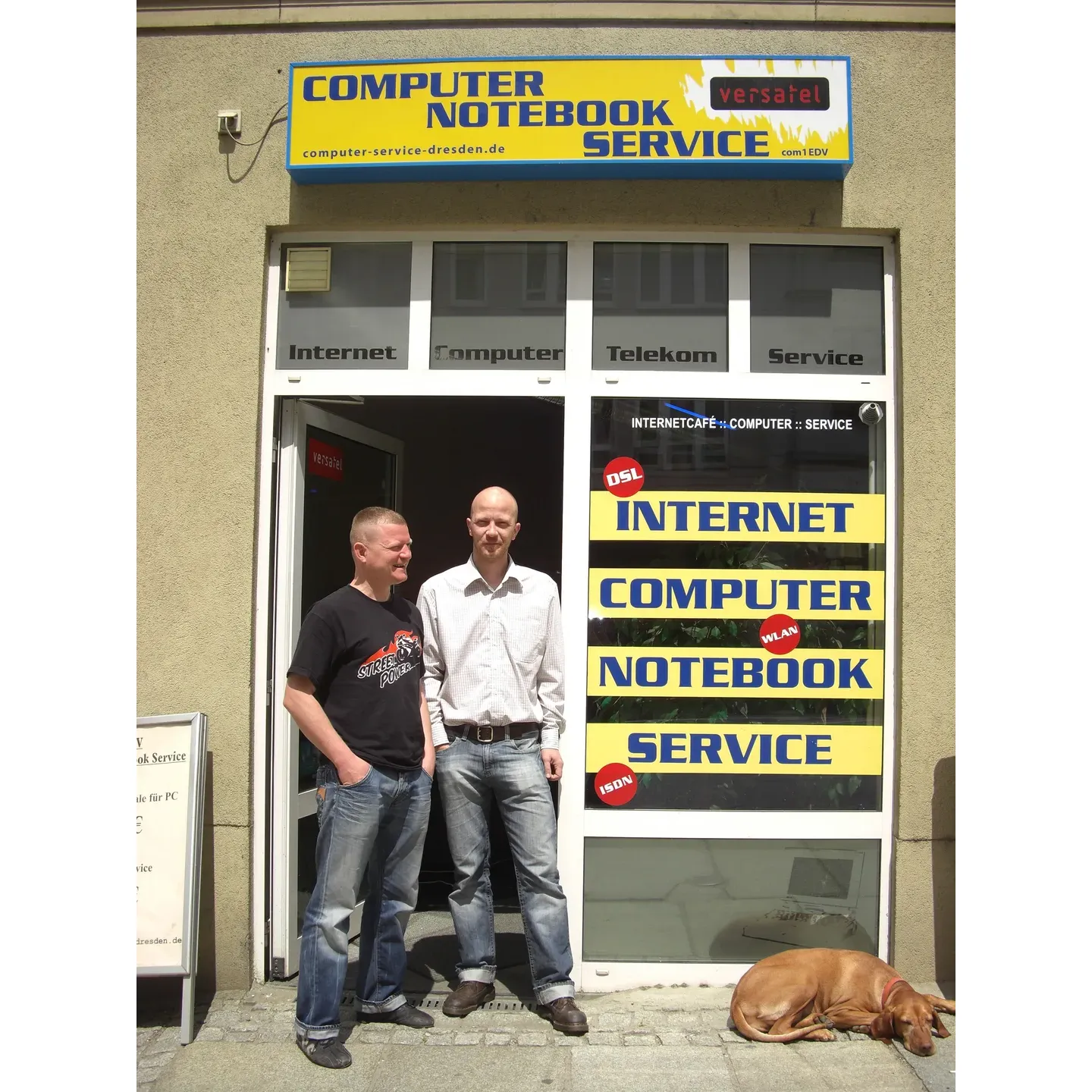 com1EDV Computer-Notebook-Service # Datenrettung & Reparaturen distinguishes itself as a preferred destination for individuals and businesses in need of data recovery and laptop repair services. Acknowledged for their efficiency and competence, this service has garnered a reputation for being a reliable partner, especially appreciated by nearby businesses such as Cafe Restaurant Pfund, for whom they have been described as a "saving angel." 

Customers rave about the friendly and approachable demeanor of the staff, as well as their expertise in providing top-tier repairs that save clients from the additional costs and hassles of purchasing new devices. Not only are the technical solutions applauded, but the quick and uncomplicated service ensures minimal downtime for patrons, which is highly valued in today's fast-paced environment.

The service excels in delivering a high-quality repair that not only meets but frequently exceeds customer expectations. This has established a loyal customer base that finds the price-performance ratio favorable. Customers express their gratitude for the help received and hope for the service's longevity in their community.

Recognizing both the technical proficiency and the personal touch provided, clients find confidence in bringing in their devices—ranging from urgent last-minute cable needs to more complex hardware issues. An underlined strength of com1EDV lies in the affable and accommodating conduct, which, alongside their technical acumen, has won them commendations and continued patronage. The service consistently aims to foster trust and ensure customer satisfaction, making it a well-recommended choice for those seeking dependable computer and notebook services. Description by ChatGPT.