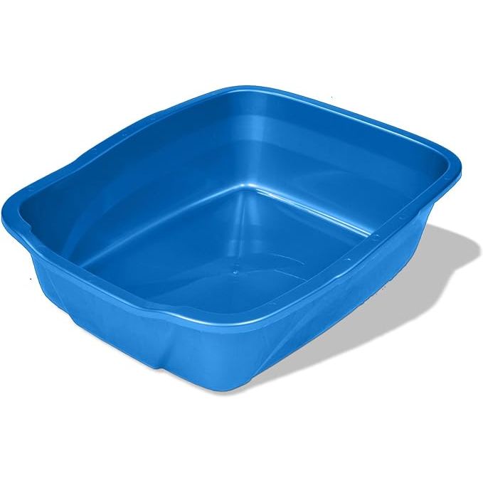 The Vanness CP2 Large Cat Pan is a durable and spacious litter box for cats of all sizes. It measures 21.5 x 17.5 x 6 inches, providing ample room for your cat to comfortably do their business without feeling restricted.