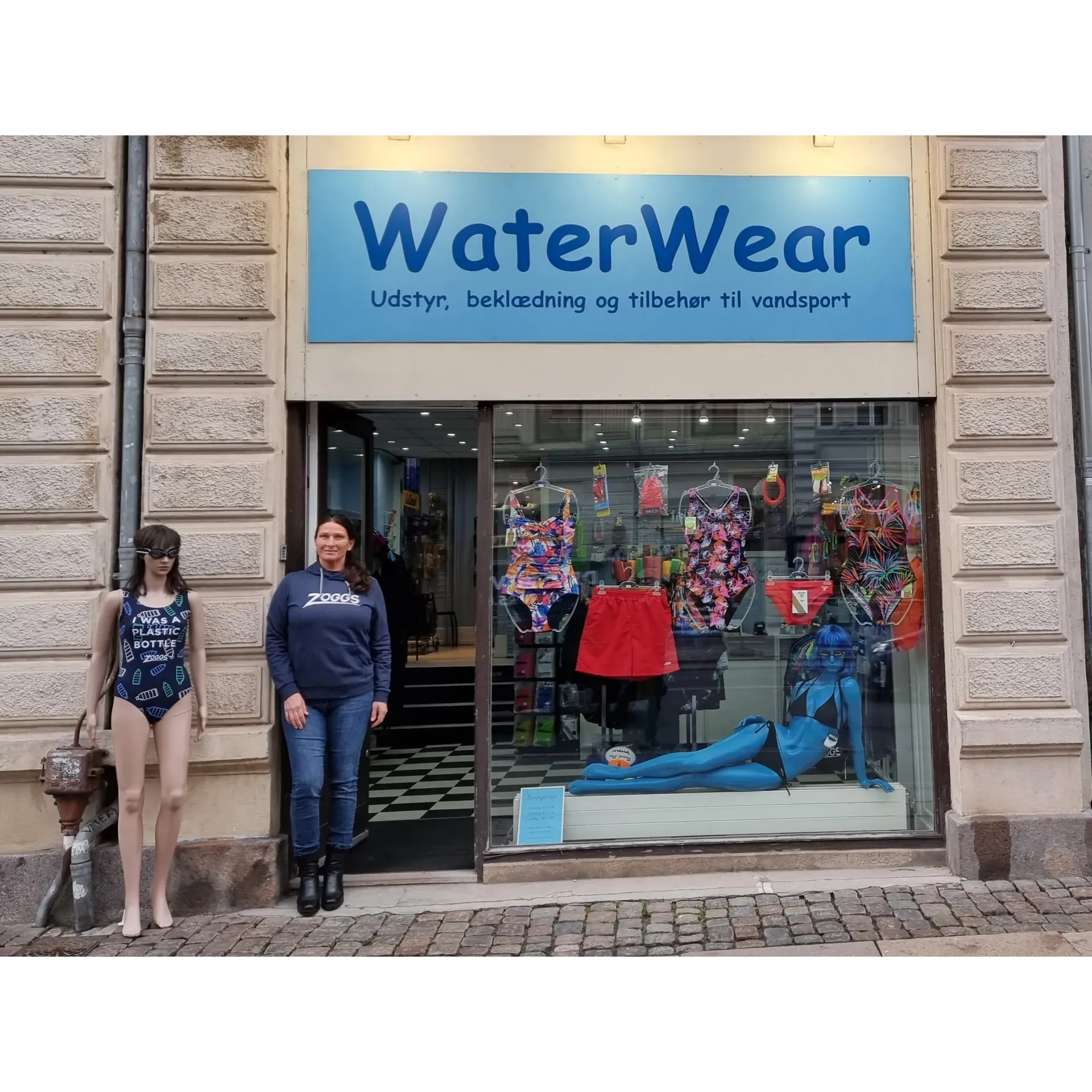 WaterWear emerges as a one-stop destination for swimming enthusiasts looking for a comprehensive selection of swim gear. Customers rave about the vast array of quality products that cater to all their aquatic needs, from weight belts for diving to various swimwear and accessories. The shop is applauded for its exceptional and friendly service, with a team noted for being both immensely helpful and genuinely cheerful. Patrons frequently express their delight with the fair pricing, solidifying WaterWear's reputation as an accessible and reliable source for diving and swim gear. The shop's dedication to providing excellent customer service is consistently mentioned, with buyers often describing their shopping experience as nothing short of outstanding. It's a place where every visit is highly rated, ensuring that both seasoned swimmers and those new to water sports are met with a pleasant shopping experience that exceeds expectations. Description by ChatGPT.