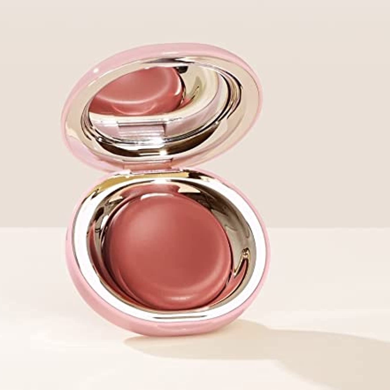 Transform your beauty routine with our revolutionary, water-resistant blush, a trailblazing addition to makeup essentials. Our uniquely crafted formula stands proudly free from harmful substances such as parabens, formaldehydes, phthalates, mineral oil, as well as sulfates SLS & SLES, ensuring your skin loves what you apply.