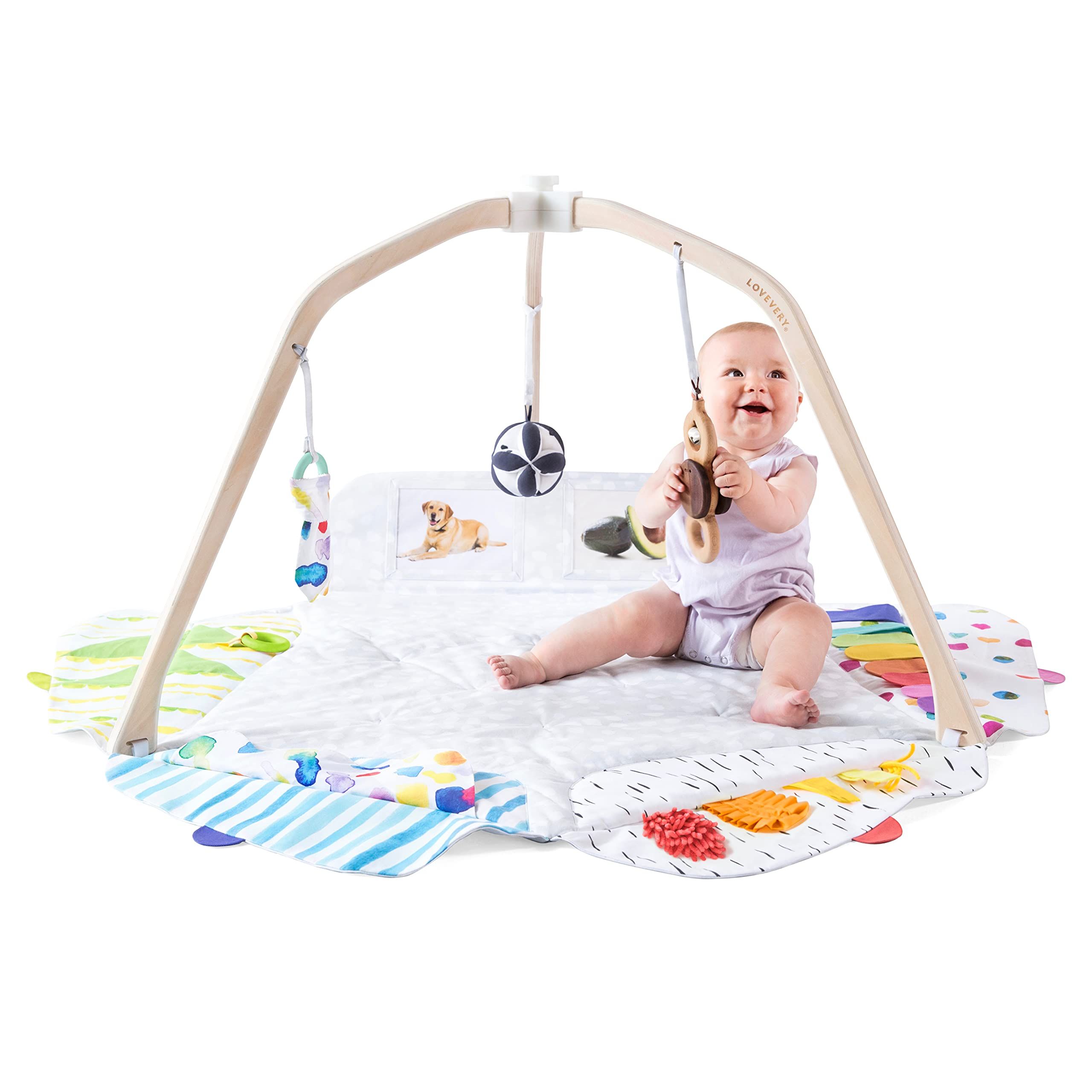 The Play Gym by Lovevery is the perfect way to engage your baby in developmental and open-ended play at home. Crafted using sustainably and ethically sourced materials, this gym is easily set up and taken down, with no tools required.