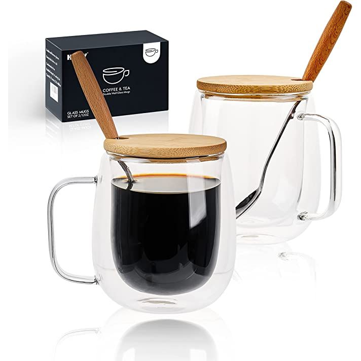 Designed for the on-the-go coffee enthusiast, the Mugs 12 oz Glass Espresso Cup with Lids Spoon set is the perfect choice. The provided lids help maintain the temperature of your drink, allowing you to carry your hot or cold beverage with ease. Packaged in a beautiful gift box, these mugs make for an excellent present for any coffee lover. The clear design of the mugs allows you to fully appreciate the vibrant colors of your coffee, making them especially appealing to latte art enthusiasts.