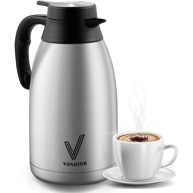 Introducing the Vondior Coffee Carafe, the ultimate solution to keeping your beverages at just the right temperature. Crafted from high-quality stainless steel, this thermal carafe can hold an impressive 68 ounces of liquid.