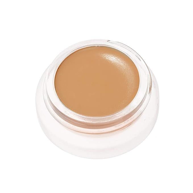 RMS Beauty is a popular brand in the organic beauty industry, and one of their most popular products is the "Un" Cover-Up Concealer. This concealer is designed to act as both a concealer and foundation, providing users with a hydrating and natural-looking finish. The specific shade of No.33.