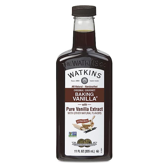 Watkins All Natural Original Gourmet Baking Vanilla is the go-to choice for bakers who want to enhance their creations with the unmistakable taste of pure vanilla. Crafted from the finest Madagascar Bourbon vanilla beans, known for their exceptional quality, this baking ingredient delivers an unrivaled flavor experience.