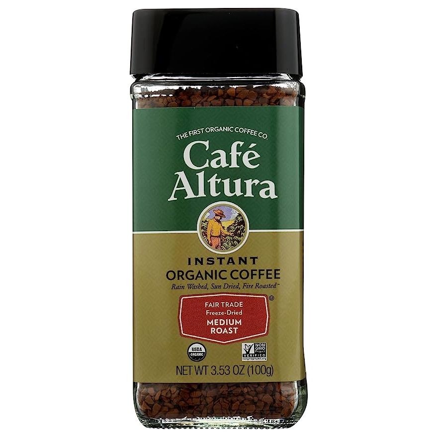 Café Altura is a leading brand in the world of organic freeze-dried coffee. Packed in a compact 3.5 oz package, each of these containers delivers approximately 15 servings, perfect for coffee enthusiasts who value convenience.
The coffee beans used to create Café Altura are carefully selected and certified organic by the USDA.