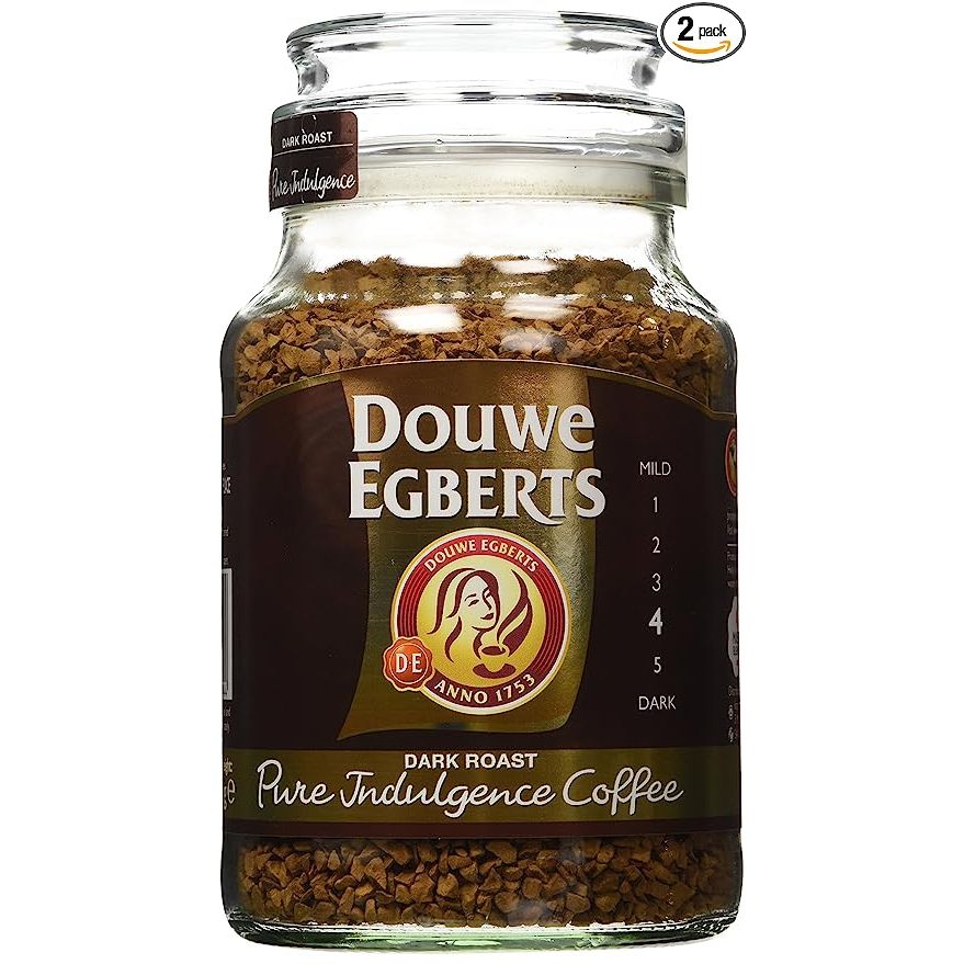 Looking for an instant coffee with a rich and bold flavor? Look no further than Douwe Egberts Pure Indulgence Instant Coffee, Dark Roast, 6.7-Ounce, 190g (Pack of 2). This Dutch brand is renowned for its expertise in creating high-quality coffee blends.
With its dark roast, this coffee delivers a deeper, stronger taste that packs a flavorful punch.