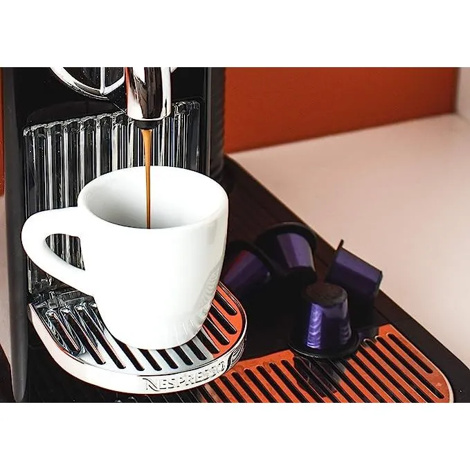 Experience a longer and more mild espresso with Lungo coffee pods, the go-to choice for coffee lovers. Specially designed for use with Nespresso machines, these pods from Angelo by Charbrew guarantee a delicious and hassle-free coffee experience in the comfort of your home. Each pack contains 20 capsules that deliver a smooth and perfectly balanced flavor with a subtle hint of bitterness.