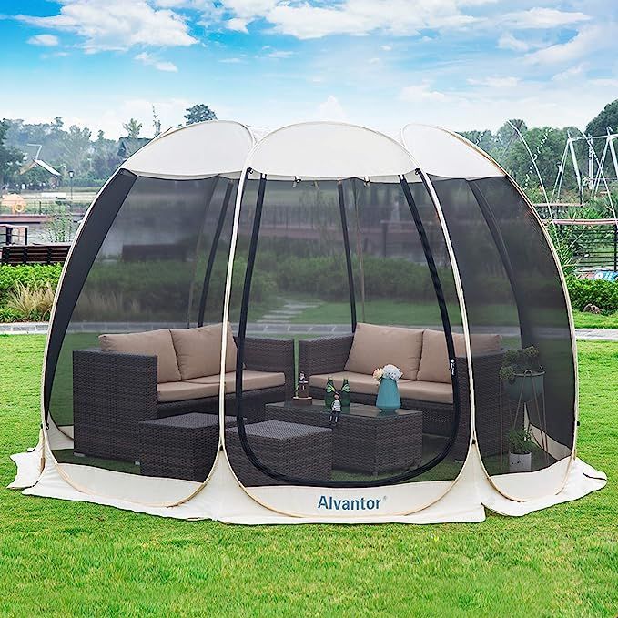 Introducing the Alvantor Breezy Hexagonal Screen House - the ideal solution for outdoor leisure and protection. With its patented lightweight frame, this screen room stands out as the lightest pop-up screen room available, weighing just 9 lbs. Transporting and storing it is a breeze, thanks to its compact carry bag with a diameter of 43.3.