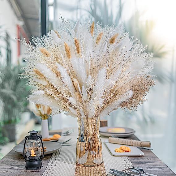 Pampas grass has become increasingly popular in recent years, especially in boho, rustic, and wedding decor styles. Its unique texture and natural elegance make it a versatile and eye-catching addition to any space. One particularly stunning option is the 95 PCS Natural Pampas Grass Decor Bouquet.