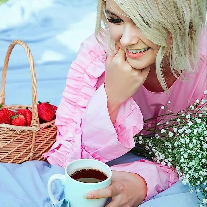 With a generous pack of 40 pods, EKOCUPS Organic Coffee provides long-lasting enjoyment without the need for frequent reordering. Whether you're enjoying it at home or in the office, these coffee pods offer convenience and delicious flavor in one guilt-free package.