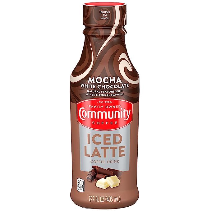 The Mocha White Chocolate Iced Latte is the ultimate delight for connoisseurs of chocolate. Immerse yourself in the harmonious blend of milk chocolate and white chocolate, creating a luscious and heavenly beverage.