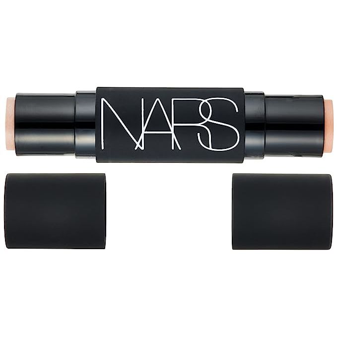 Introducing our revolutionary portable and versatile beauty stick that is guaranteed to enhance your natural features and leave you with a radiant glow - the Dual-Ended Contour Stick! This innovative product is designed to contour, highlight, and add luminous color to your cheeks, lips, and eyes all in one go.