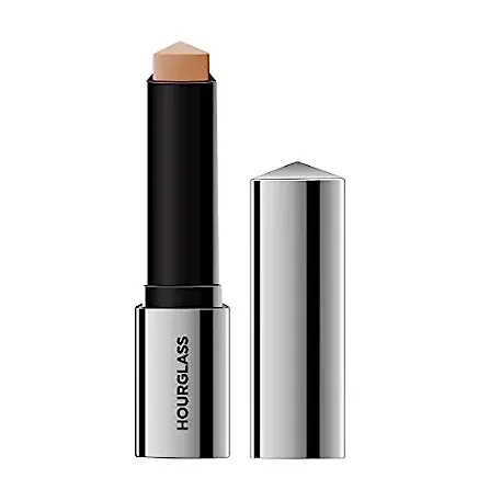 Durability meets versatility in this standout product, with a long-wearing formula designed to keep you shimmering from dawn to dusk. Apply it over bare skin for a subtle, natural sheen or layer it atop your foundation for a full-on glamorous highlight. Effortlessly accentuate your cheekbones, elevate your brow bone, define your cupid's bow, or brighten your inner eye corners—however you choose to wear it, the Hourglass Vanish Flash Highlighting Stick ensures a dazzling finish that lasts. Get ready to turn heads with a glow that's all your own.