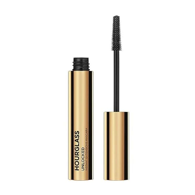 Hourglass Unlocked Instant Extensions Mascara is a defining and lengthening mascara that effectively accentuates and dramatizes your lashes. This innovative product has gained popularity not only for its impressive performance but also for its cruelty-free and vegan formula, aligning with the growing demand for ethical beauty options.