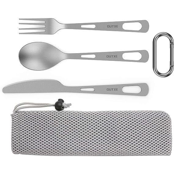 The Ultra-lightweight Titanium Knife Fork Spoon Set is a must-have for any outdoor enthusiast or traveler. Made of 99.