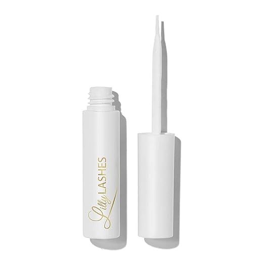 Introducing Clear Eyelash Glue, the perfect adhesive for achieving flawless lashes. This latex-free formula is created with safe and gentle ingredients, ensuring it is suitable for even the most sensitive eyes. With its quick-dry and clear finish, this adhesive is the ideal companion for any lash.