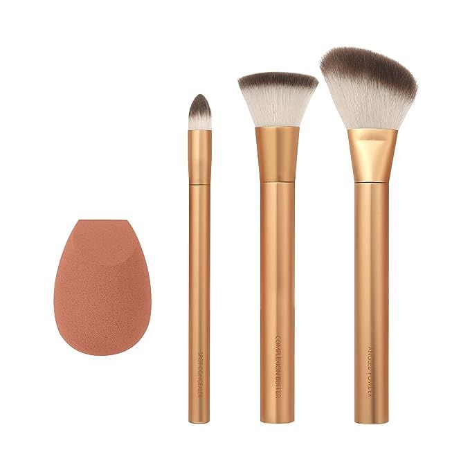 Discover the seamless beauty experience with the EcoTools Face + Blend Sculpt Set, an indispensable collection for mastering the art of the perfect makeup base.