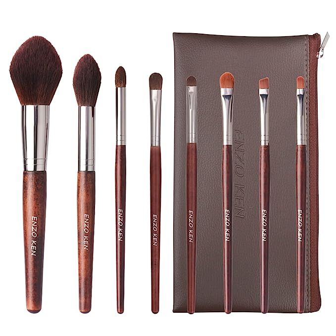 Elevate your beauty regimen with the exquisite Walnut Makeup Brushes Set by ENZO KEN, a premium collection tailored for both the discerning professional and the beauty aficionate. Immerse yourself in the unparalleled softness and durability of natural pony hair bristles—each selected to create a superior makeup experience.