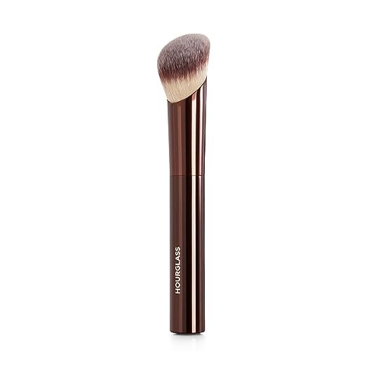 Hourglass Ambient Soft Glow Foundation Brush image