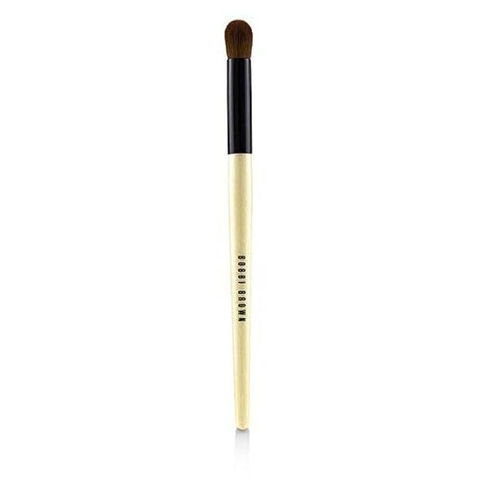 Achieve a flawless, full-coverage look with ease using the coveted Bobbi Brown Full Coverage Touch Up Brush. Renowned for its meticulous application and seamless blendability, this brush is an indispensable asset for makeup lovers aiming for a polished appearance.