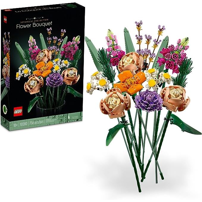 The LEGO Icons Flower Bouquet 10280 is a remarkable building decoration set that adds a fresh and innovative twist to traditional artificial flowers. Crafted for adults, this set seamlessly combines the joy of LEGO brick building with creativity and aesthetic appeal.
Featuring a magnificent assortment of roses, the Flower Bouquet set flawlessly mel