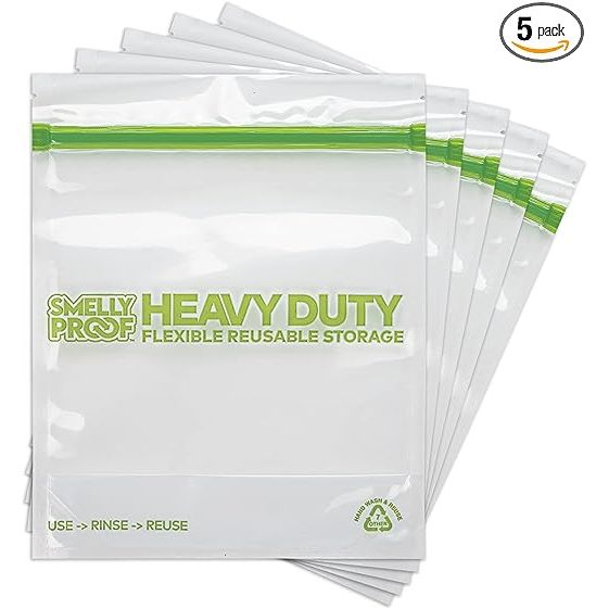 Title: High-Quality Reusable Stand-Up Ziplock Bags for Food Storage
Introduction:
When it comes to food storage, finding reliable and convenient solutions is essential. Heavy-duty reusable stand-up ziplock bags by Smelly Proof are an ideal choice for keeping food fresh and secure. Made in the USA without PEVA and BPA materials, these bags are desig