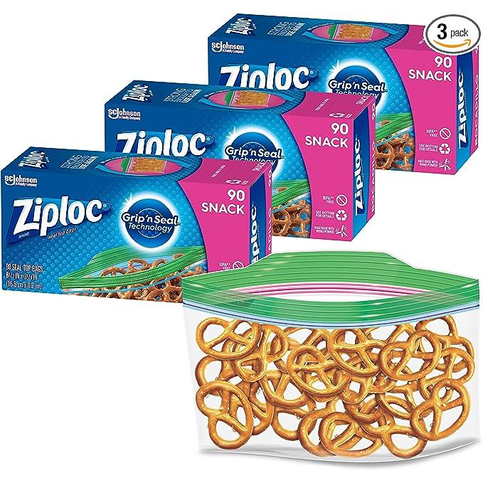 Introducing the ultimate storage solution for your dry and fresh food items - the 270 Ziploc Bags. With the innovative Grip 'n Seal technology, these bags not only seal in the freshness of your food but also preserve the rich flavors.