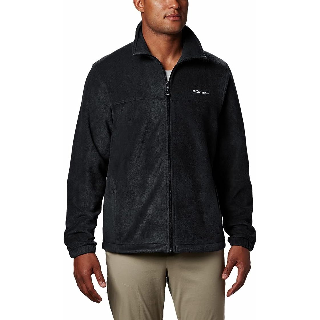 The Columbia Men's Steens Mountain Full Zip 2.0 Fleece Jacket is designed for ultimate comfort and versatility. Made with ultra-soft 100% polyester MTR filament fleece, this jacket provides the perfect amount of warmth. Whether you're hiking, camping, or simply running errands, this jacket is sure to keep you cozy.