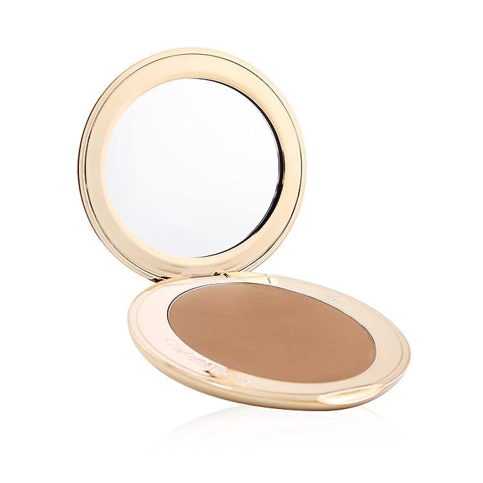 The Airbrush Bronzer 03 Tan has a matte finish, making it ideal for creating a natural, sculpted look. It is specifically designed to provide a warm, bronzed effect, particularly for those seeking a tanned appearance or wishing to enhance their existing tan.