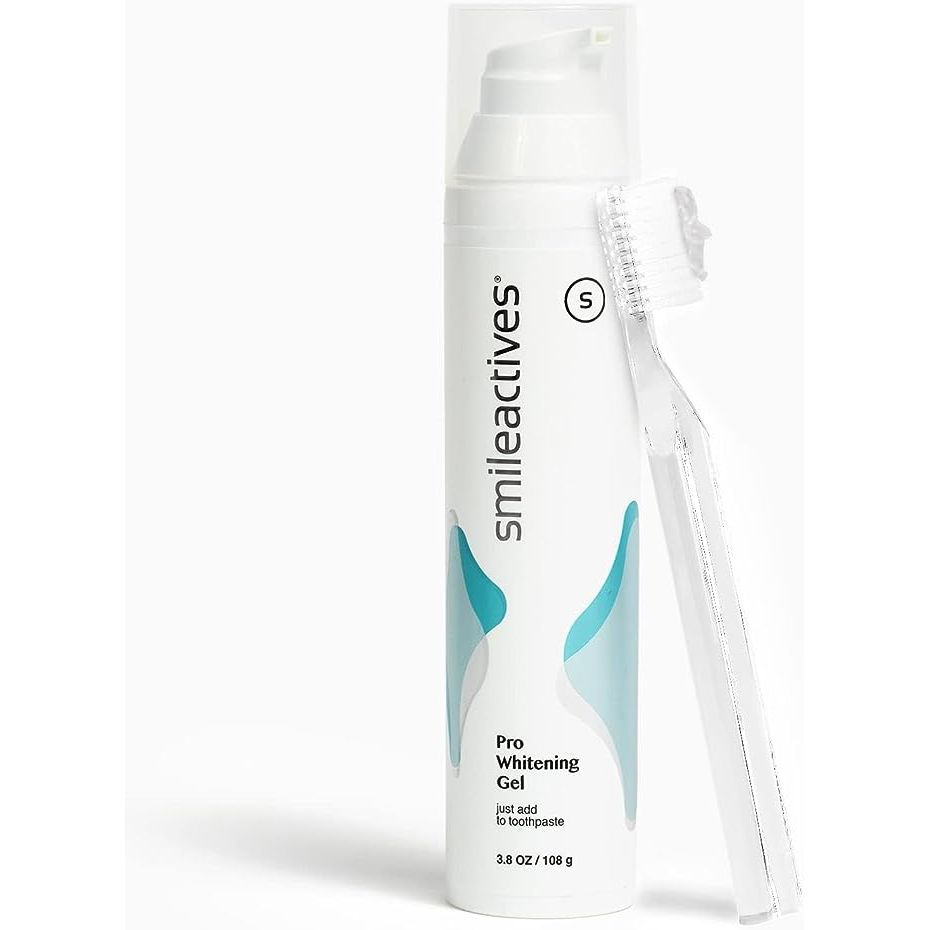 Introducing Smileactives Power Whitening Gel, the perfect solution for achieving a long-lasting, brighter, and whiter smile. This innovative gel removes stains and penetrates the enamel pores, effectively lifting and erasing discolorations.