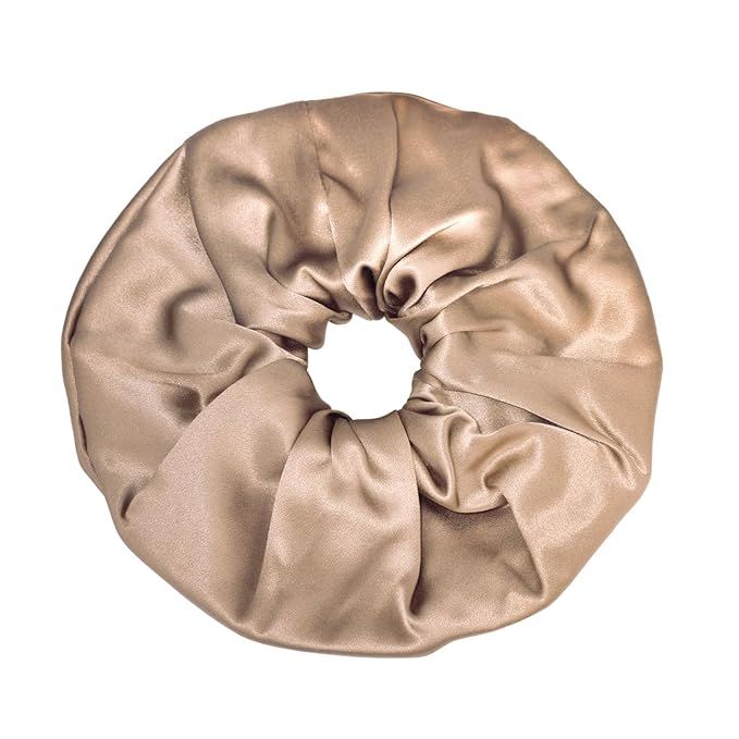 Silk scrunchies have become a trendy and must-have hair accessory for women and girls of all ages. One popular option is the 1Pack 8MM Silk Scrunchies, made from 100% pure mulberry silk.
These scrunchies are made from 30 momme silk, which refers to the weight and density of the silk fabric.