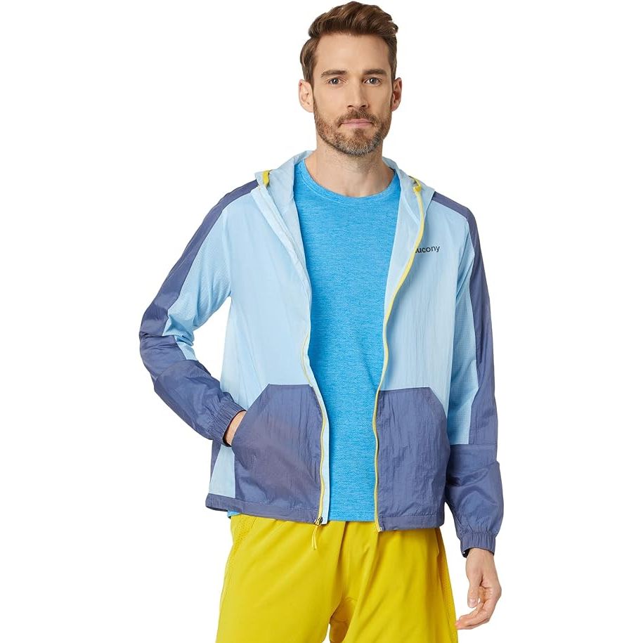 The Saucony Elevate Packaway Jacket for Men is a versatile and comfortable outerwear option designed for outdoor activities. With a relaxed fit and elasticized cuffs, this jacket provides ample room for movement while keeping cold air out.