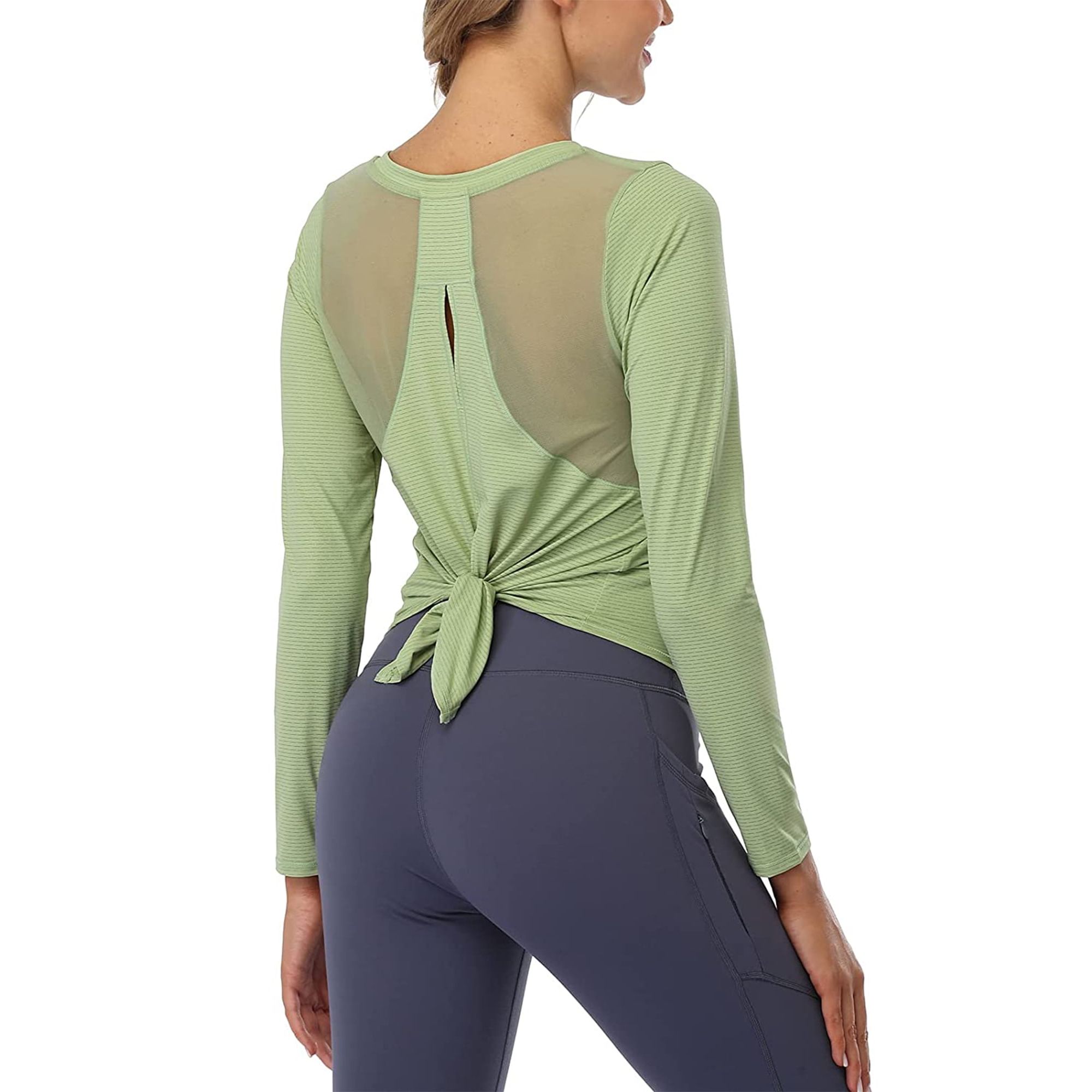 Enhance your activewear collection with the Women's Mesh Patchwork Back Workout Shirt, crafted from a comfortable blend of 85% Polyester and 15% Spandex. This versatile shirt features a soft and breathable mesh back that provides ventilation and accentuates your natural curves.