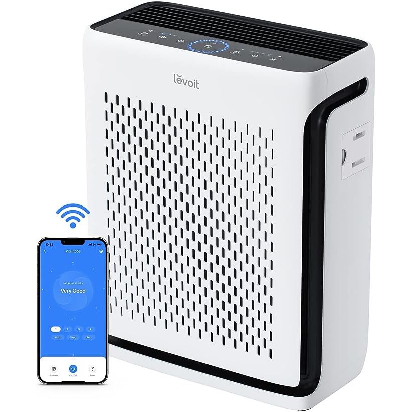 Introducing the Sleep Well Air Purifier, designed to help you breathe easier and sleep better. This advanced air purifier features a Light Detection feature that automatically turns off display lights and limits fan speeds to the quietest levels when the room gets dark.