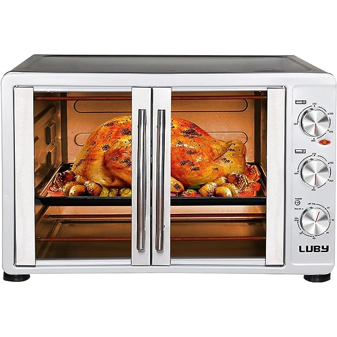 Discover the endless possibilities in the kitchen with the Large Countertop Oven. Whether you're baking, roasting, or toasting, this versatile appliance has got you covered. With its spacious interior and four rack positions, you can easily cook multiple dishes at once to suit your needs.