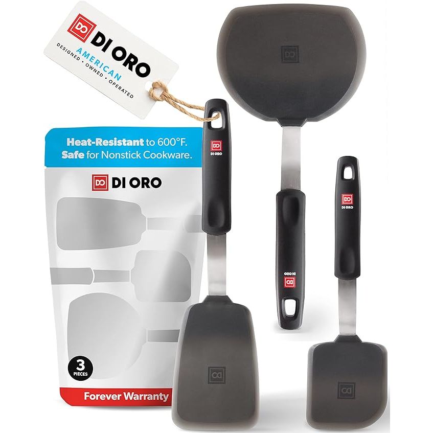 Experience the convenience of DI ORO Living Spatulas, a set of high-quality kitchen spatulas crafted from heat-resistant silicone that can handle extreme temperatures up to 600°F. These versatile spatulas are perfect for flipping delicate foods like pancakes and eggs without damaging nonstick cookware.