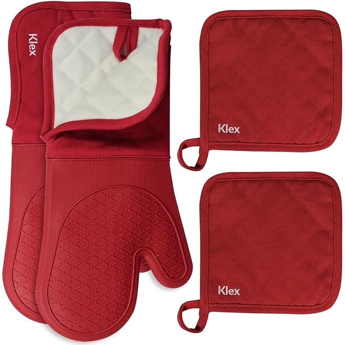 Upgrade your kitchen safety with the Extra Long Silicone Oven Mitts and Pot Holders set, designed to shield your hands from extreme heat up to 932°F. These 15-inch oven mitts offer superior coverage and protection for your hands and wrists, allowing you to handle hot pots and pans with ease.