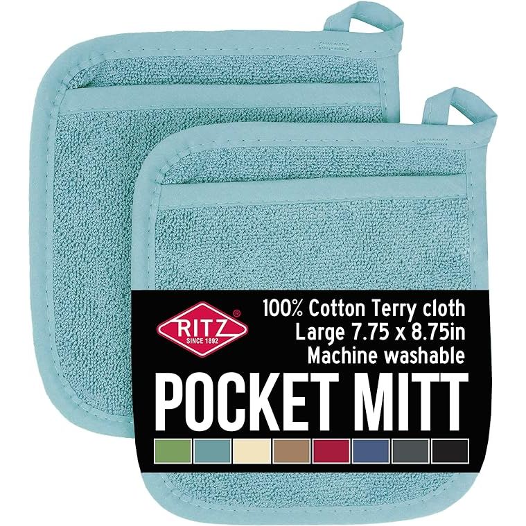 Elevate your culinary experience with the Ritz Terry Pocket Mitt & Hot Pad set, expertly crafted to combine high-performance heat resistance with long-lasting durability.