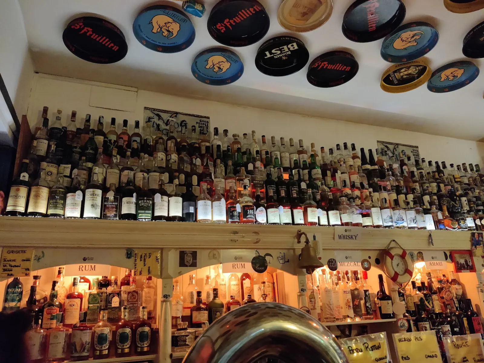 Consistently hailed for its warm hospitality, Scott Duff Pub is acclaimed for fostering a super friendly atmosphere, making it an amazing unifying spot for locals and visitors alike. This welcoming nature transforms first-time guests into eager returnees who look forward to revisiting this gem.
