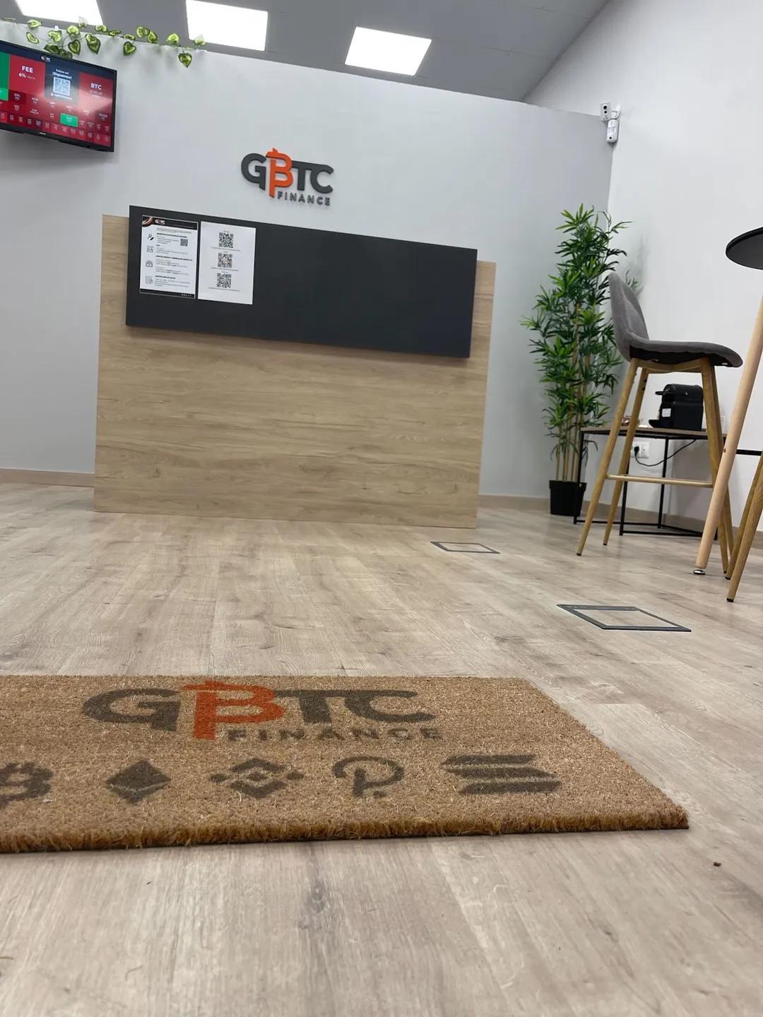 The company stands out for being a one-stop destination that catiles to an array of cryptocurrency needs. Whether it involves the process of carrying or transmitting value, GBTC Finance makes the experience remarkably easy and efficient. Patrons appreciate the clear, thorough advice offered, making it an ideal choice for newcomers to the cryptocurrency world as well as seasoned enthusiasts.