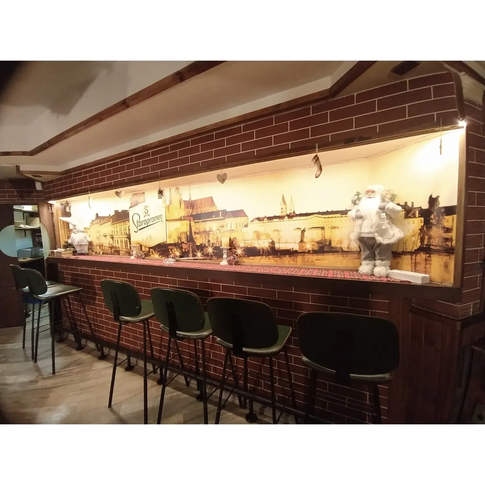 From its varied beer options to its hearty food offerings and lively yet relaxed ambiance, Dondukov Pub is an easy choice for a casual weeknight dinner or a get-together with pals, promising an enjoyable and affordable outing. Description by ChatGPT.