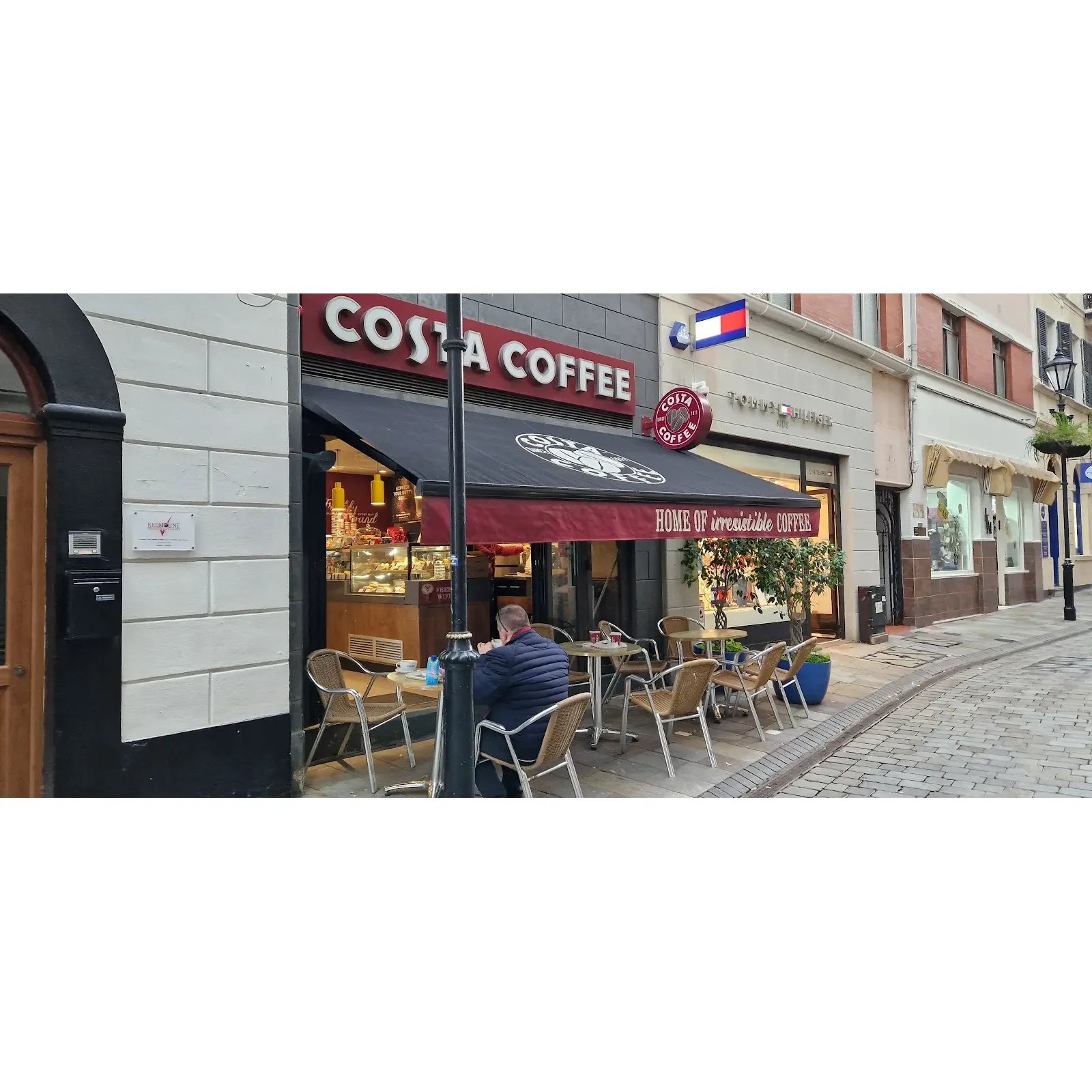 In conclusion, while Costa Coffee offers a generally pleasant experience with a notable emphasis on service and coffee quality, it is clear that consistency across various branches and sensitivity to all customer needs remain areas for potential enhancement. Description by ChatGPT.