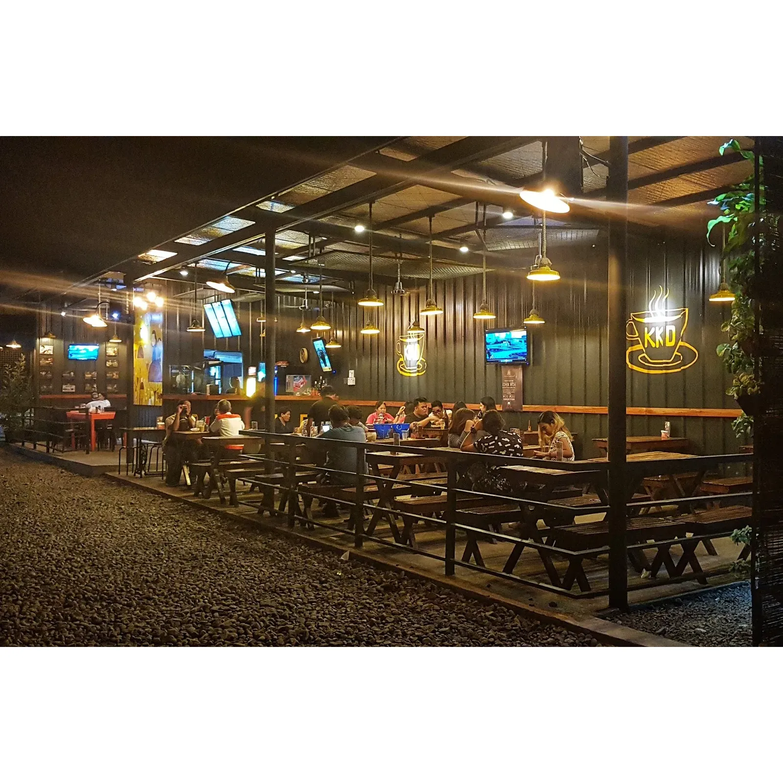 This charming establishment has confidently established itself as a favorite, enjoying an enthusiastic recommendation for its delightful gustatory offerings, affordability, and unique dining atmosphere that together form the essence of KKD Restaurant. Description by ChatGPT.