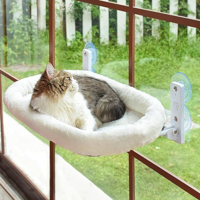 Give your feline friend the comfort and safety they deserve with this comfortable cushion bed cover cat window perch. Upgraded with a thickened fluffy cushion bed cover, this perch provides your cat with a cozy place to rest.