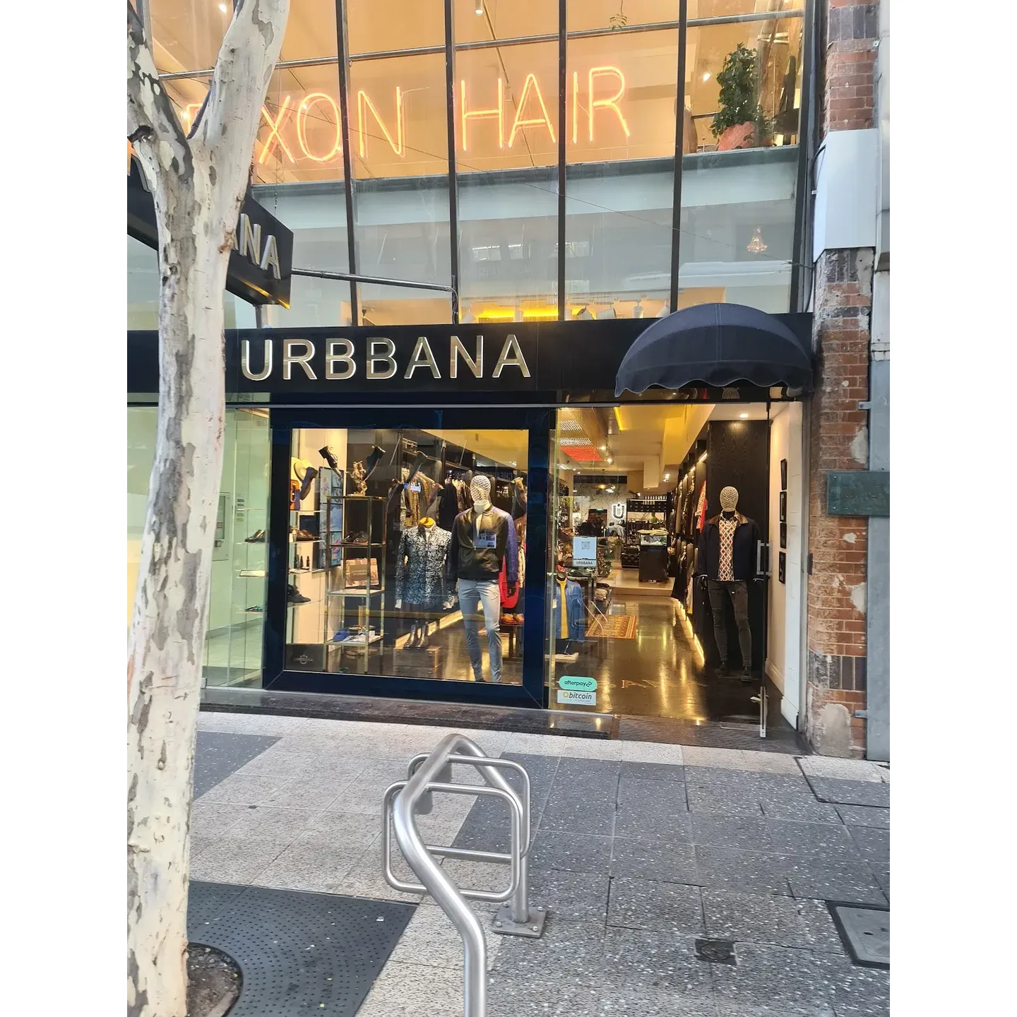 Thank you, Urbbana, for continuously delivering world-class client service and for being the go-to destination that helps individuals express their style and confidence with ease. Description by ChatGPT.