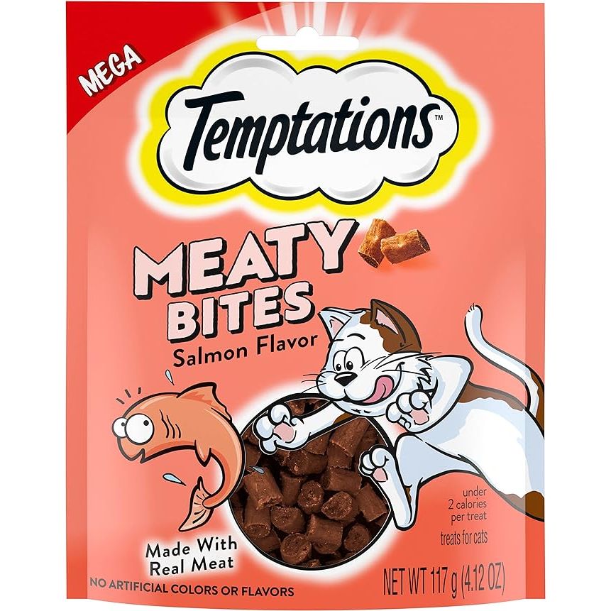 TEMPTATIONS Meaty Bites, Soft and Savory Cat Treats in Salmon flavor are a delicious and nutritious snack for your feline friend. These soft treats are made with real salmon as the first ingredient, providing a high-quality source of protein that cats love.