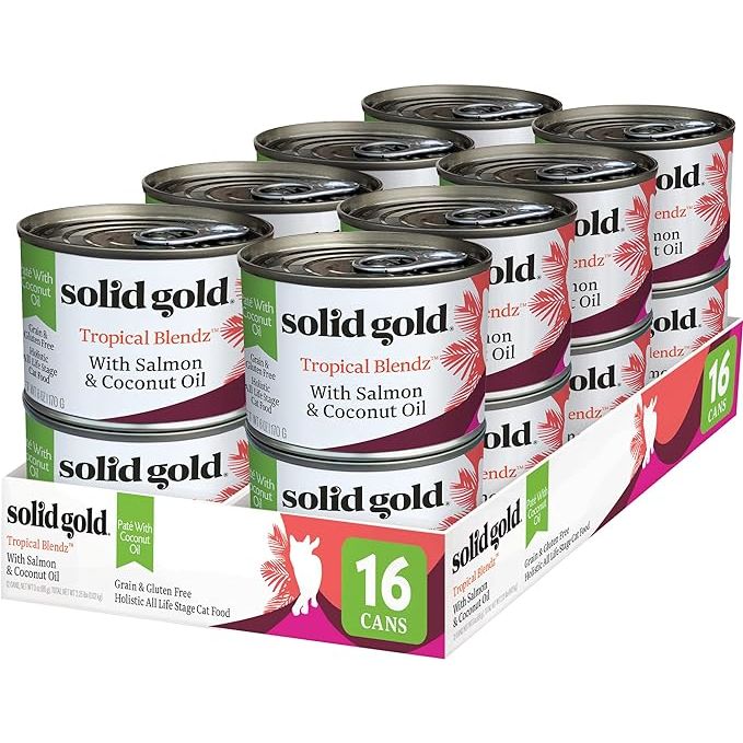 Solid Gold Wet Cat Food Pate is a premium quality cat food specially formulated for adult and senior cats. Made with real salmon and coconut oil, this wet food is rich in protein and healthy fats to support your cat's overall health and wellbeing.