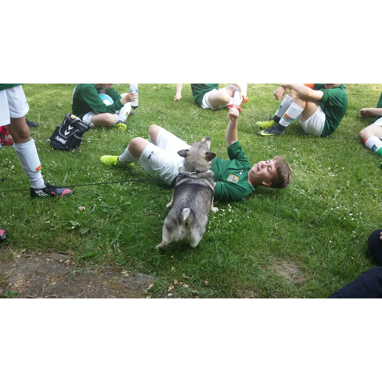 The spirit of Football "Gendringen" is also reflected in its engagement with young ones through events such as the school football tournament, cementing its role in fostering sportsmanship and talent from an early age.